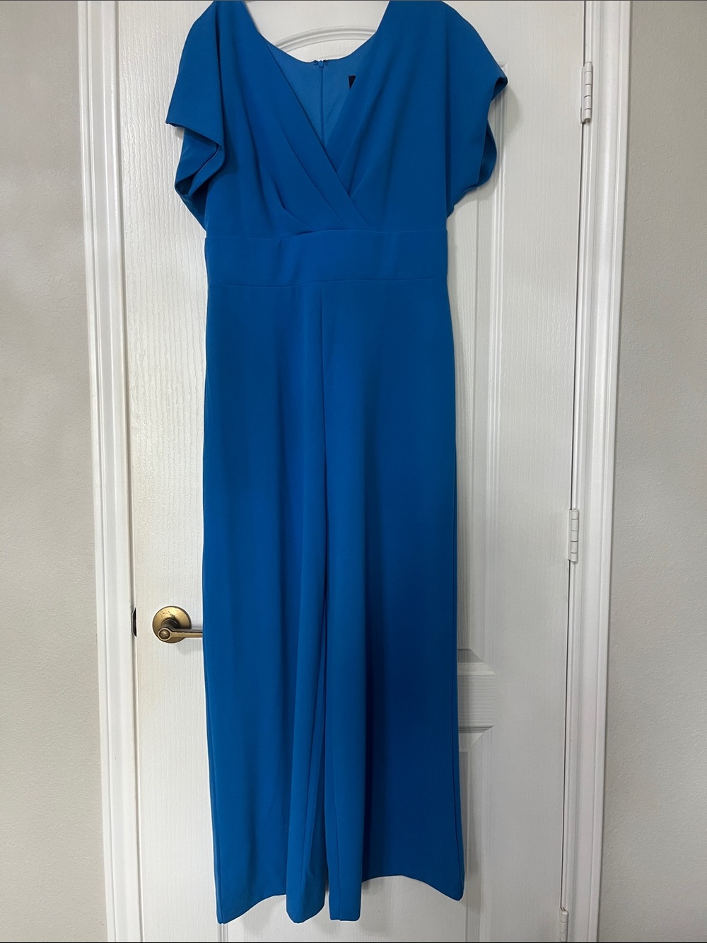 Short sleeve wide leg jumpsuit